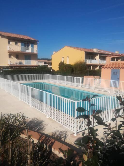 Apartment, Swimming Pool, Tennis, Parking Appartamento La Croix-Valmer